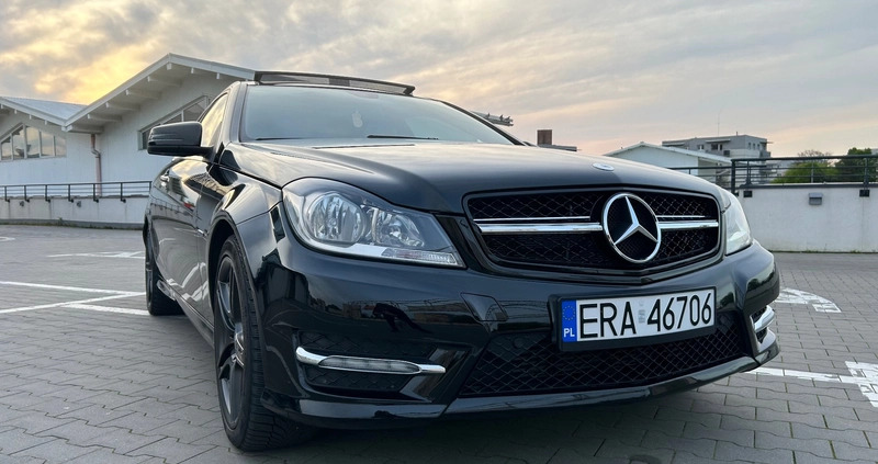 Mercedes-Benz Klasa C cena 57500 przebieg: 236000, rok produkcji 2012 z Gdańsk małe 301